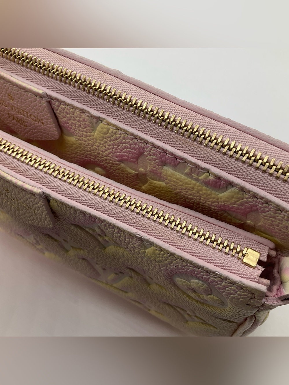 Louis Vuitton Monogram Empreinte Multi Pochette - Summer Stardust - Picture 15 of 16